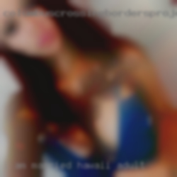 I am married Hawaii adult women looking for some fun.